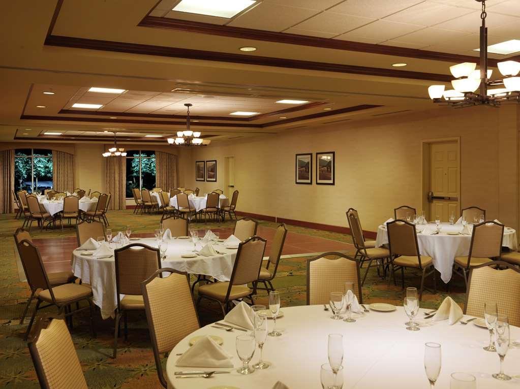 Hilton Garden Inn Μίλφορντ Ανέσεις φωτογραφία